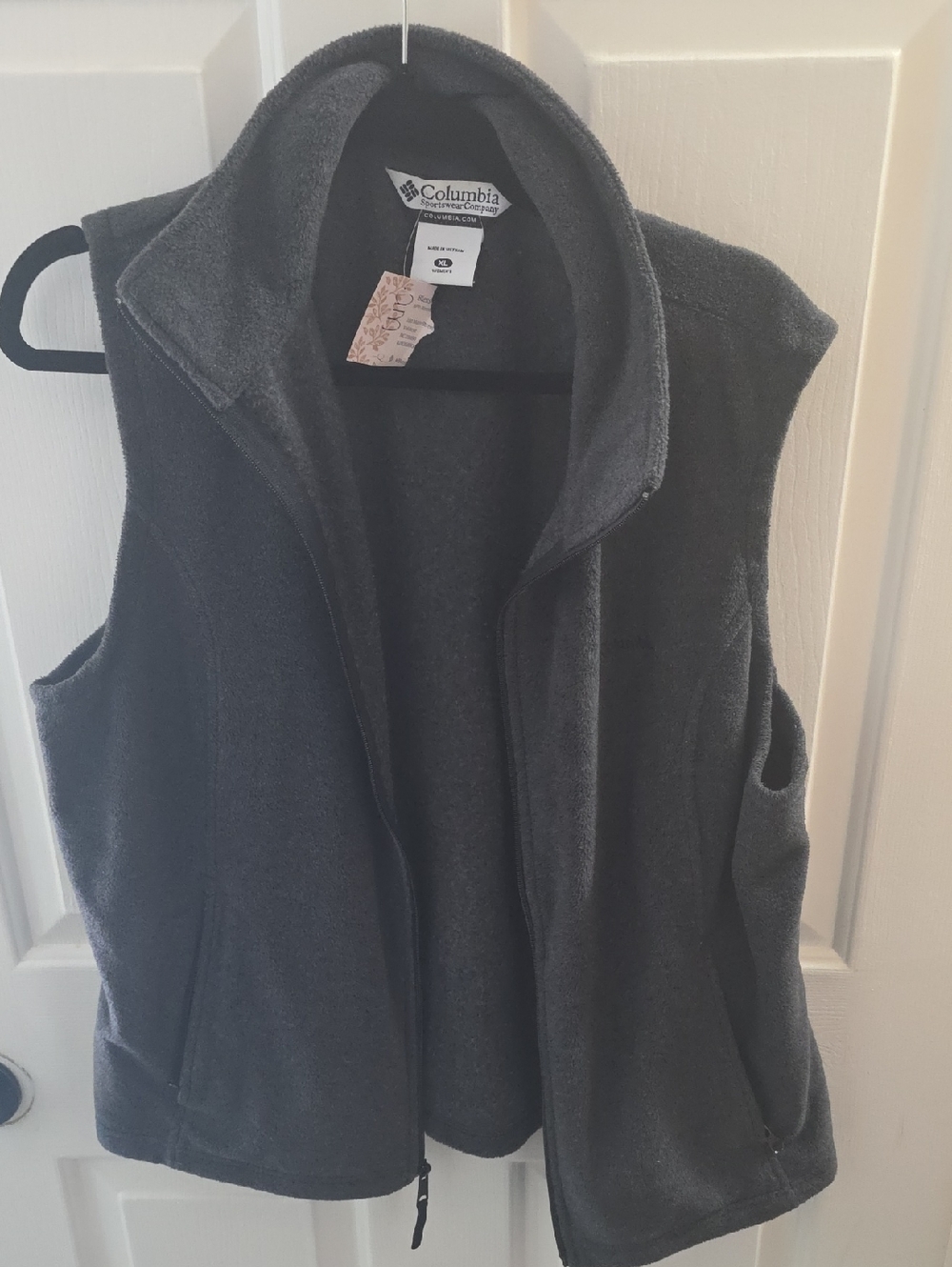 Columbia Women's Dark Gray Fleece Vest